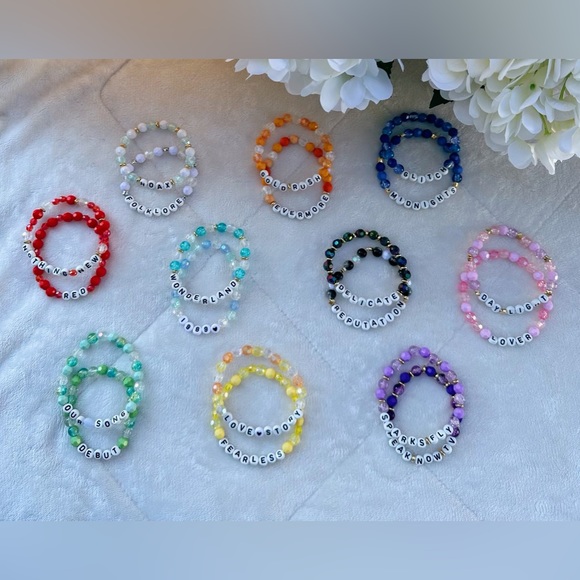 5 Pack - Taylor Swift The Eras Tour Friendship Bracelets Handmade - Picture 2 of 4